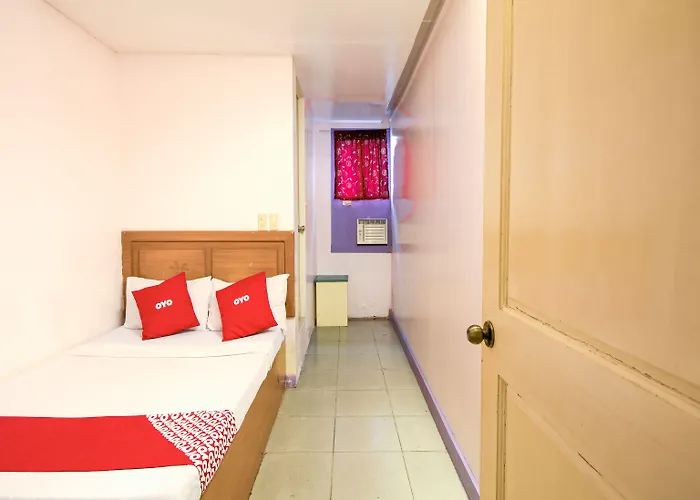 Oyo 790 Mango Hotel Manille
